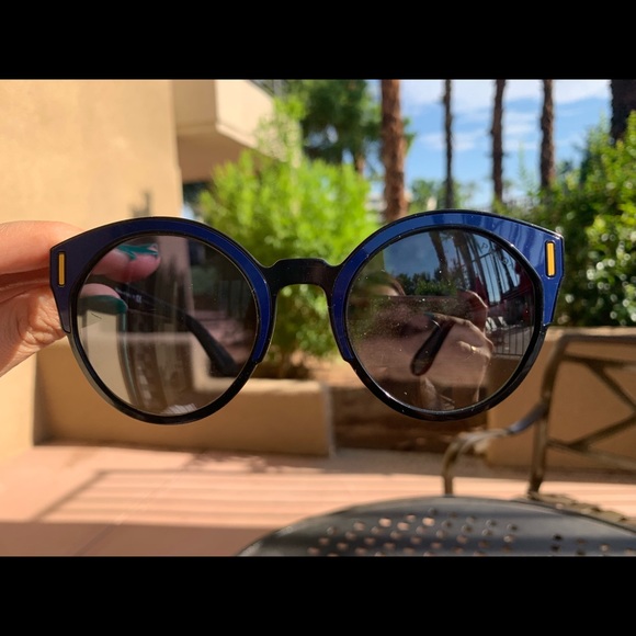 Prada Sunglasses Women SPR 03U SUI-3A0 - Picture 2 of 8